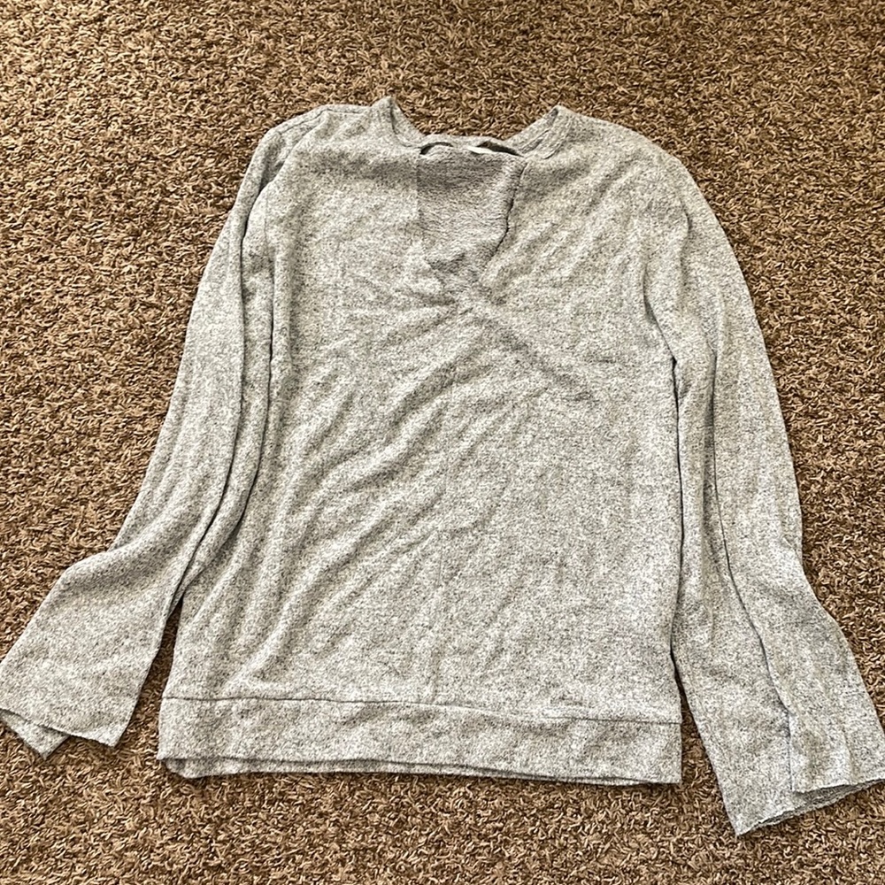 Lucky bran bell sleeve shirt